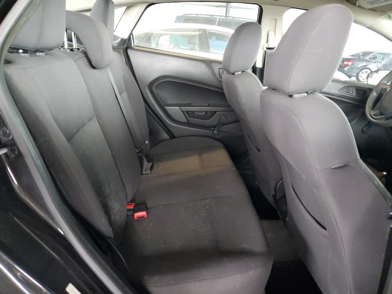 3FADP4AJ8FM101326 2015 Ford Fiesta S