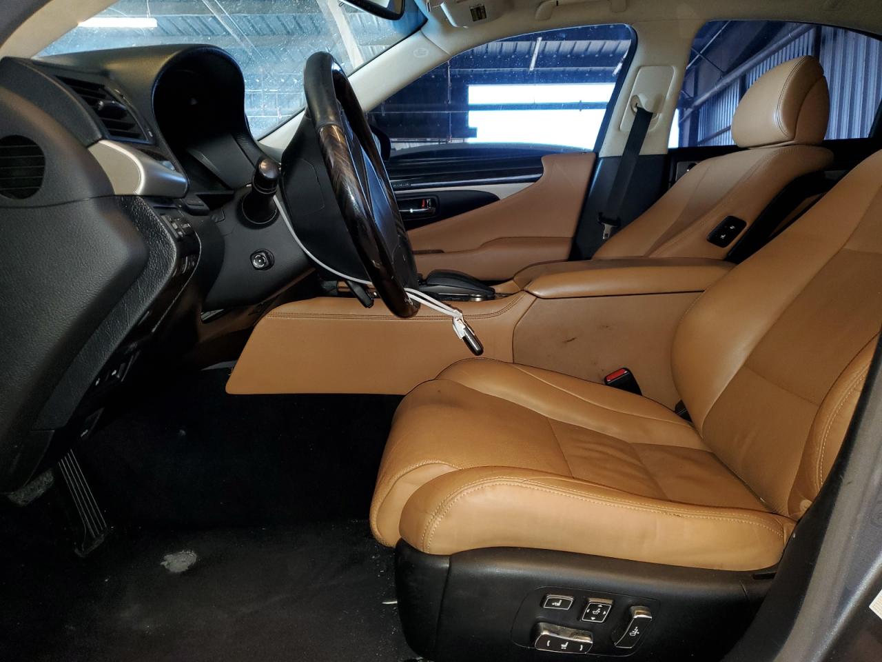 2013 Lexus Ls 460 VIN: JTHBL5EF0D5119586 Lot: 63505095