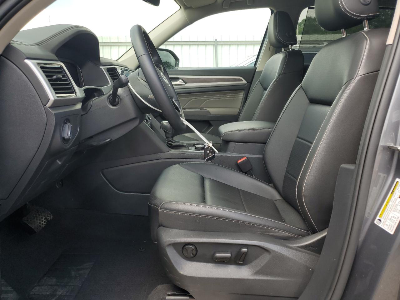 2023 Volkswagen Atlas Se VIN: 1V2KR2CAXPC555673 Lot: 66885975