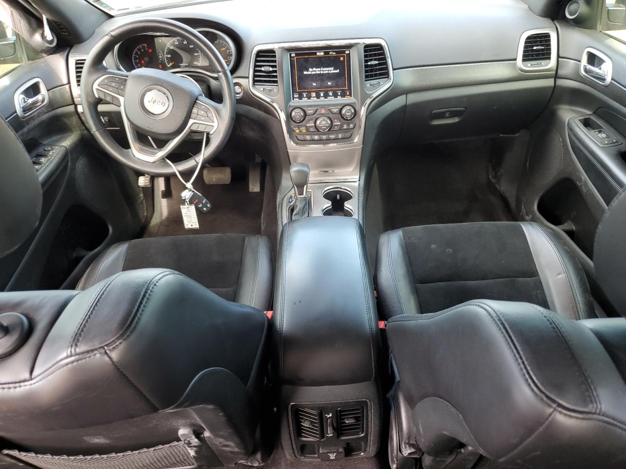 2018 Jeep Grand Cherokee Laredo VIN: 1C4RJEAG3JC394638 Lot: 64600405