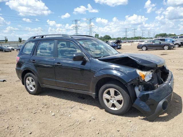  SUBARU FORESTER 2012 Czarny