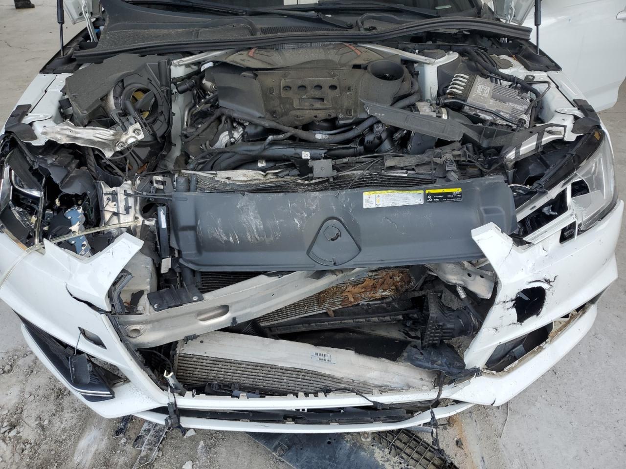 2018 Audi S4 Premium Plus VIN: WAUB4AF49JA076063 Lot: 62645895