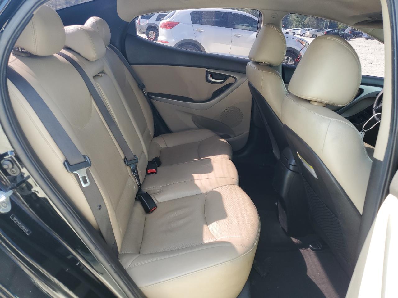 2014 Hyundai Elantra Se VIN: 5NPDH4AE5EH532379 Lot: 64622675