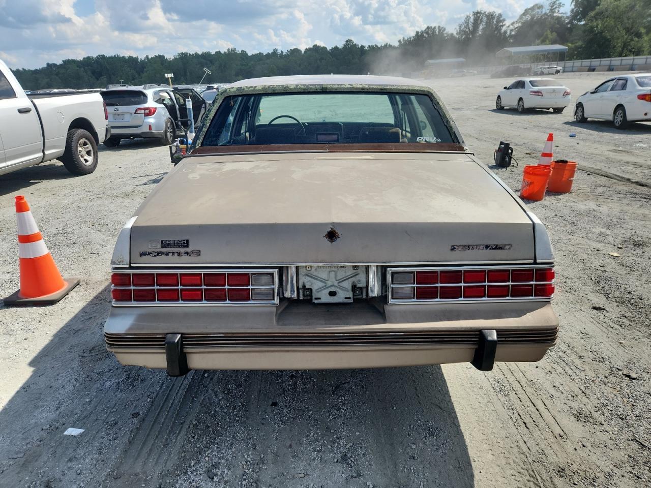1983 Pontiac Bonneville VIN: 2G2AN69H1D2232486 Lot: 65006005