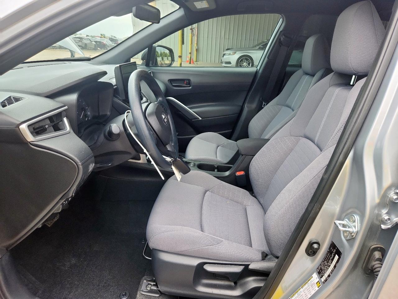 2024 Toyota Corolla Cross Se VIN: 7MUFBABG2RV057160 Lot: 64290075