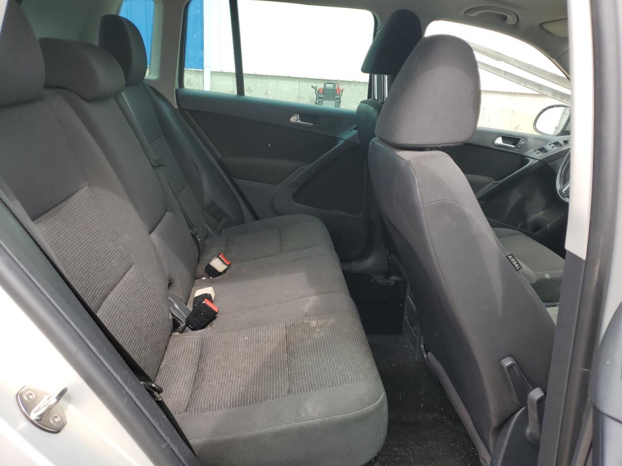 2014 Volkswagen Tiguan S VIN: WVGKV3AX9EW541281 Lot: 66071365