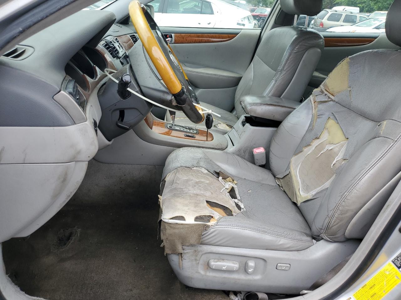 2005 Lexus Es 330 VIN: JTHBA30G855060637 Lot: 64449635