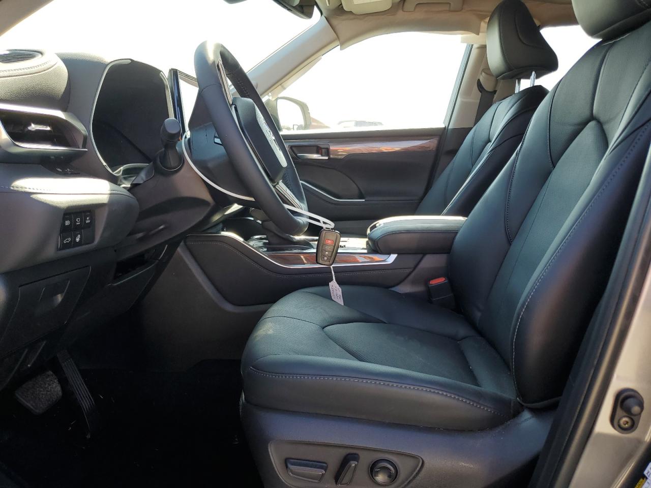 2023 Toyota Highlander Hybrid Limited VIN: 5TDXBRCH0PS602595 Lot: 65175925