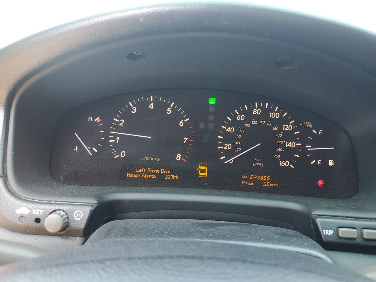 2004 Lexus Ls 430 VIN: JTHBN36F740169847 Lot: 62013255
