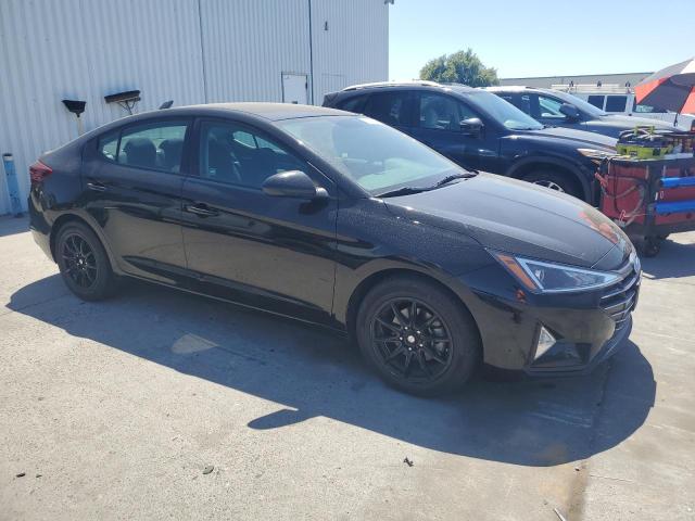  HYUNDAI ELANTRA 2019 Czarny