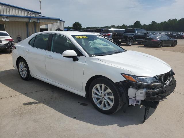  TOYOTA CAMRY 2021 White