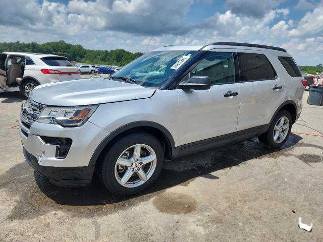  FORD EXPLORER 2018 Srebrny
