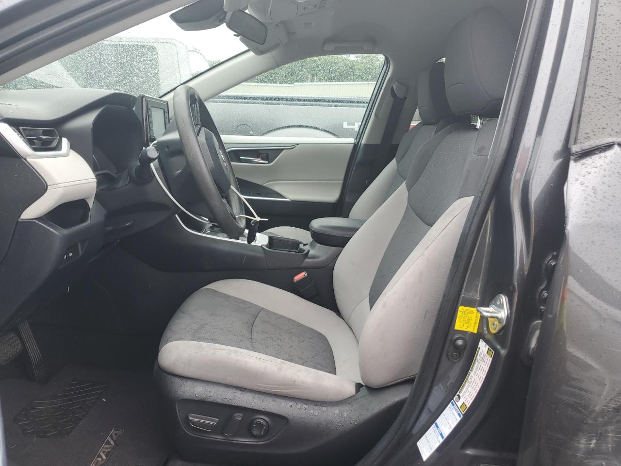 2020 Toyota Rav4 Xle VIN: 2T3RWRFV4LW084109 Lot: 64086535