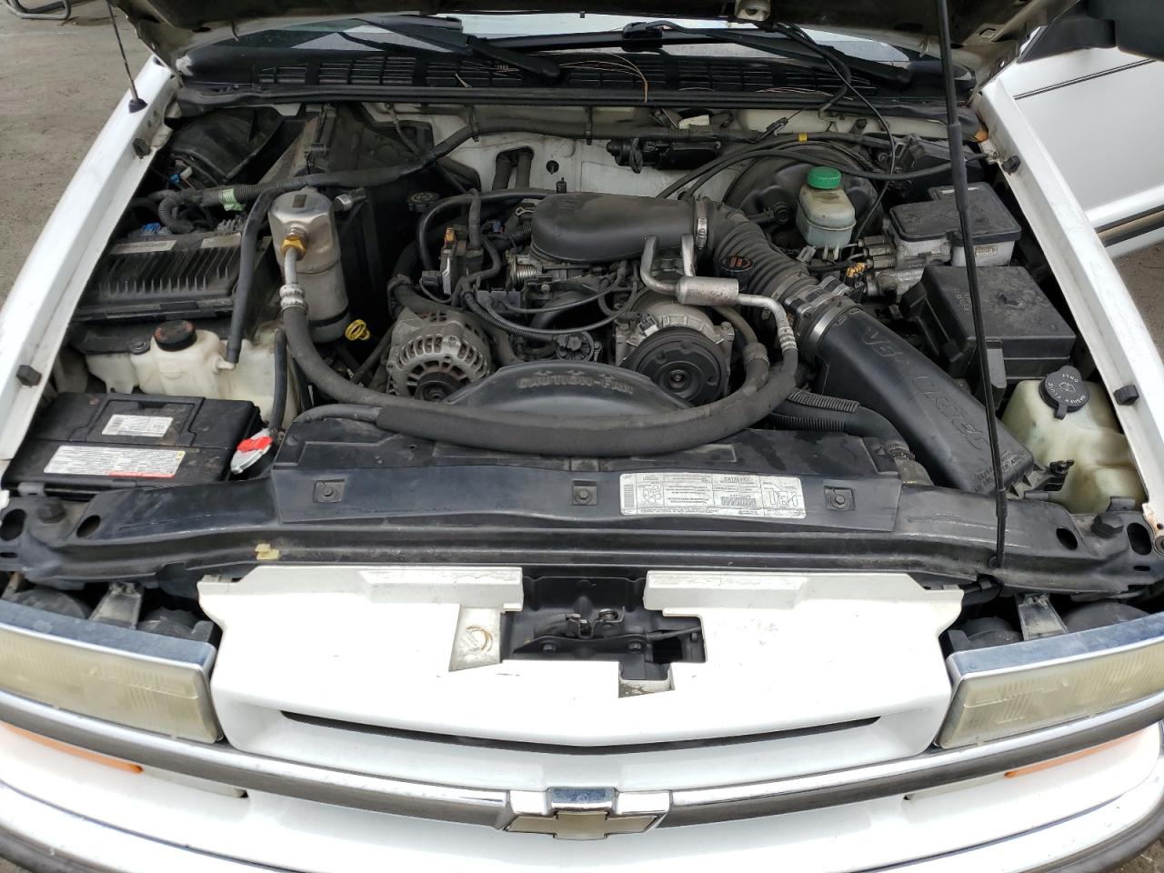 1gncs13w0x2213307 1GNCS13W0X2213307 1999 Chevrolet Blazer