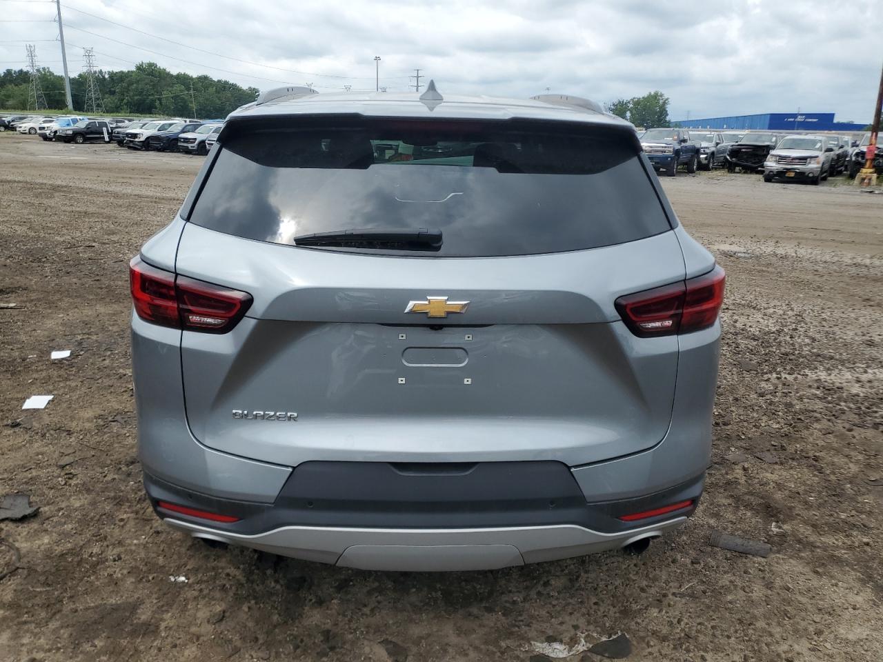 3gnkbcr4xss105304 3GNKBCR4XSS105304 2025 Chevrolet Blazer 2Lt