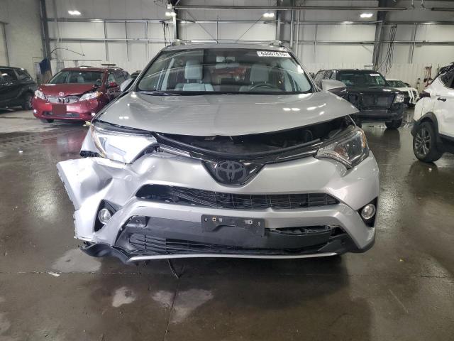  TOYOTA RAV4 2016 Серебристый