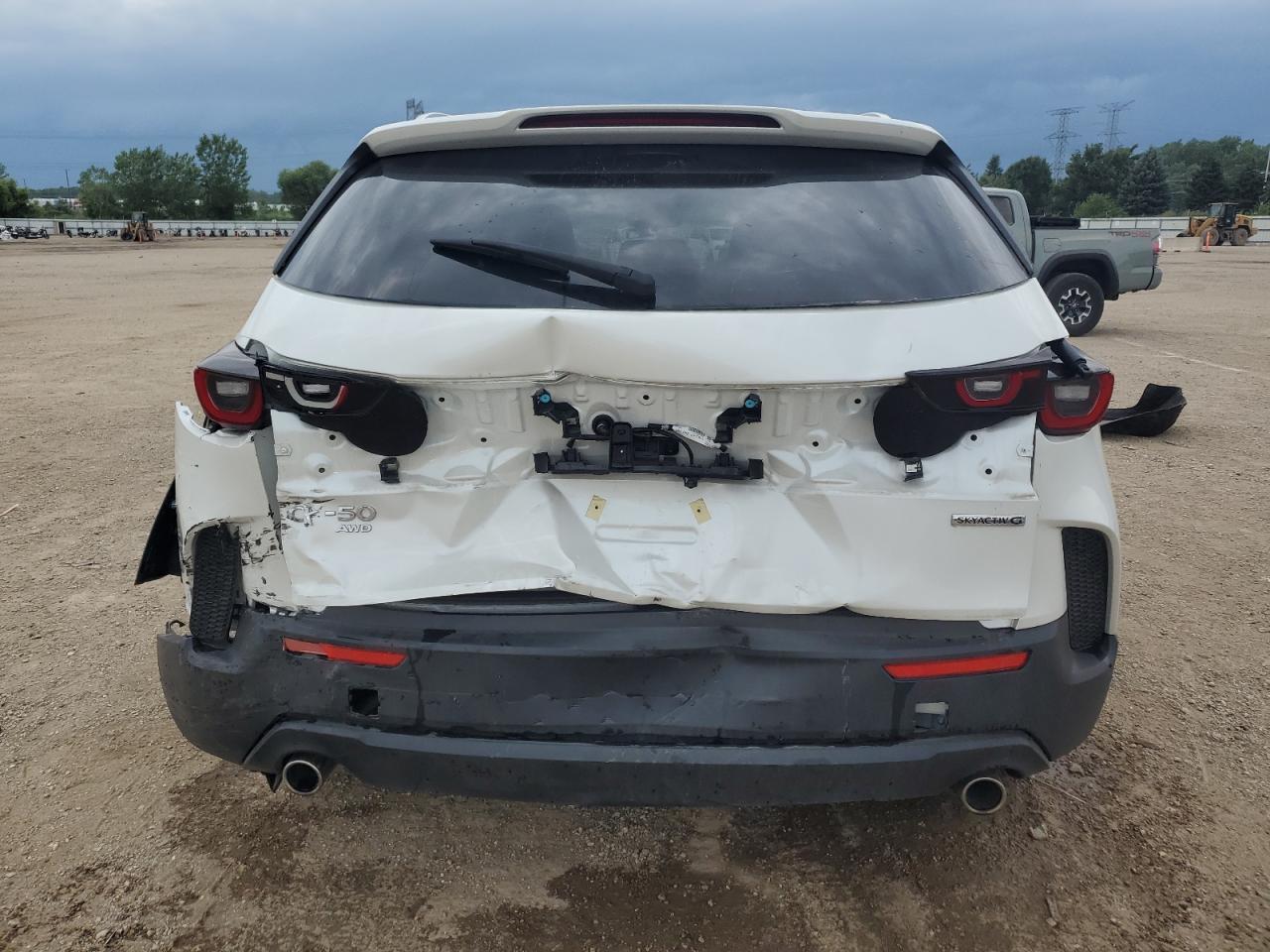 2024 Mazda Cx-50 Preferred VIN: 7MMVABBM4RN203293 Lot: 64843175