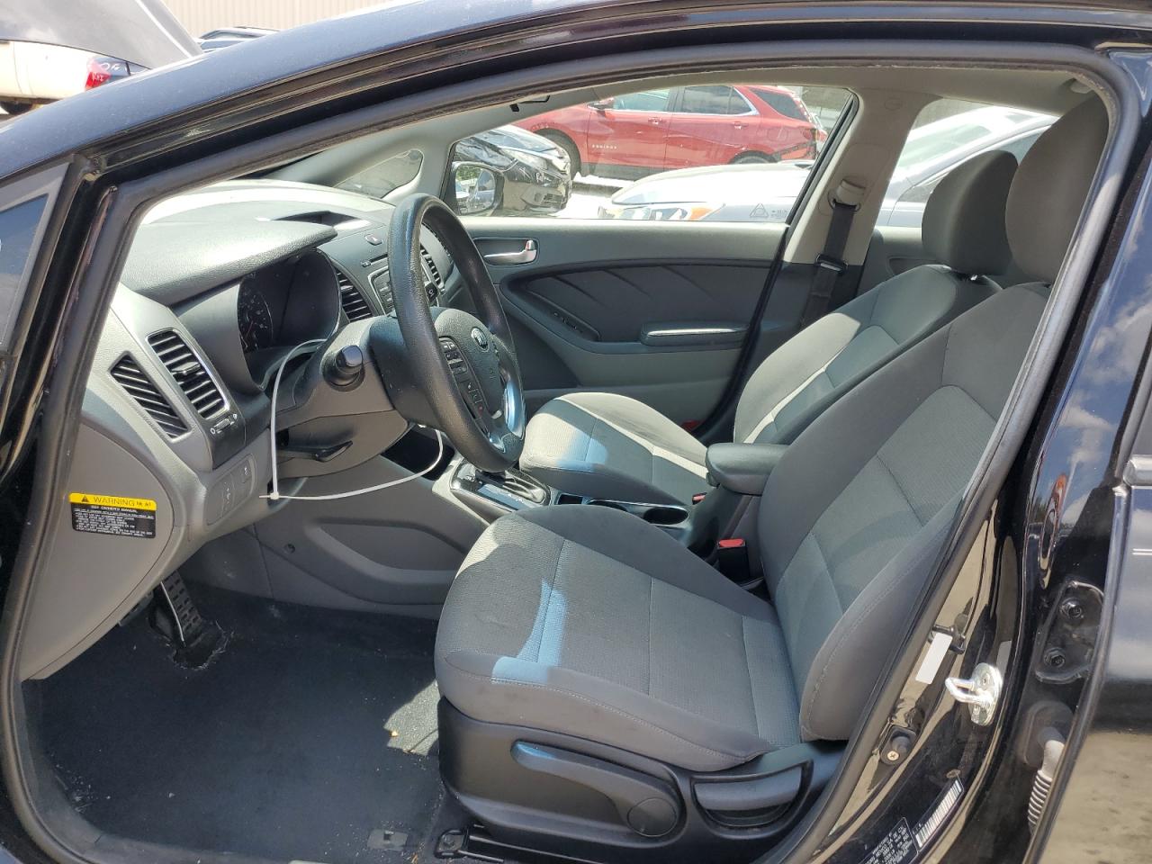 2018 Kia Forte Lx VIN: 3KPFK4A7XJE232136 Lot: 62911015