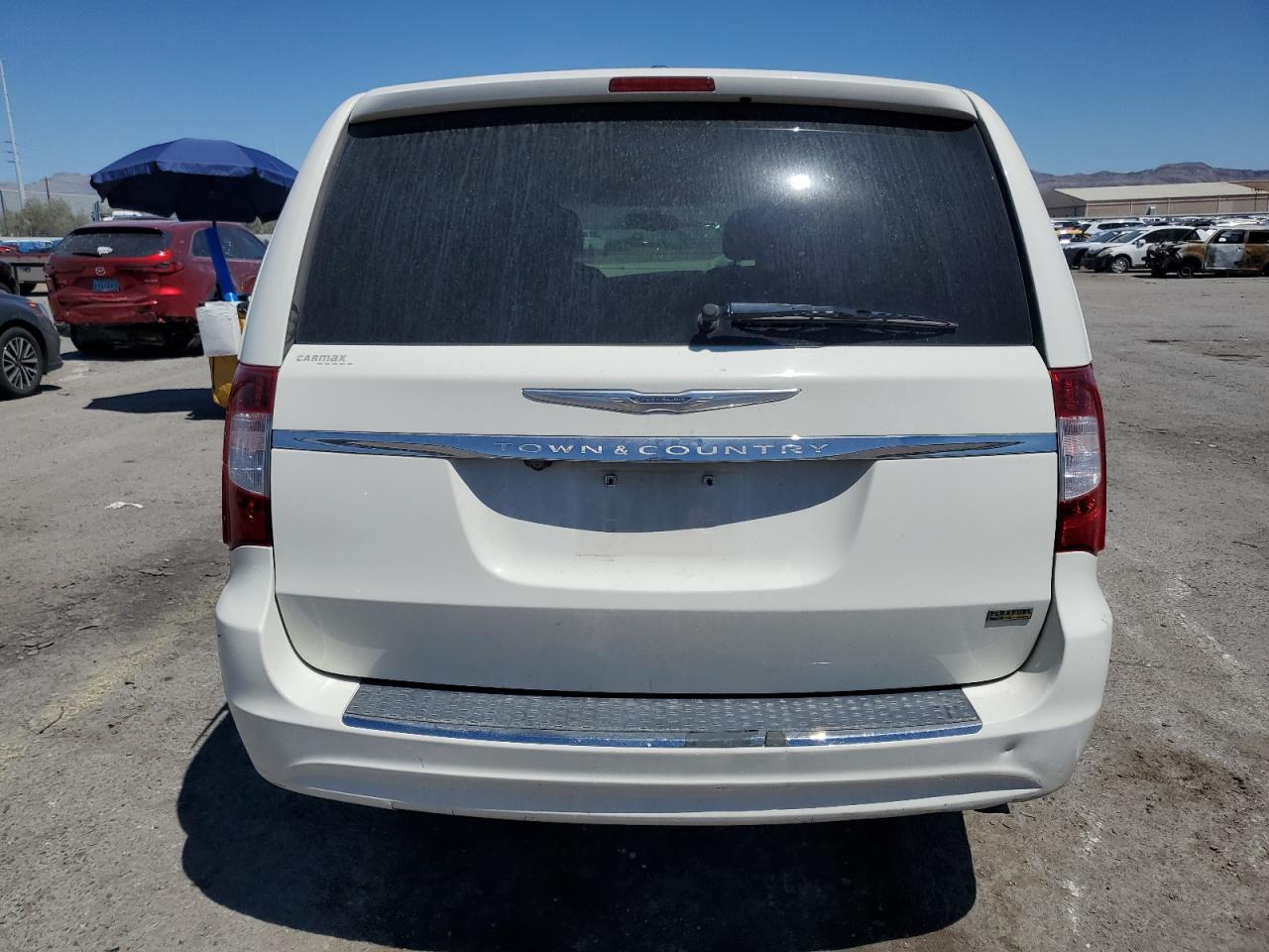 2013 Chrysler Town & Country Touring VIN: 2C4RC1BG4DR743979 Lot: 66838725