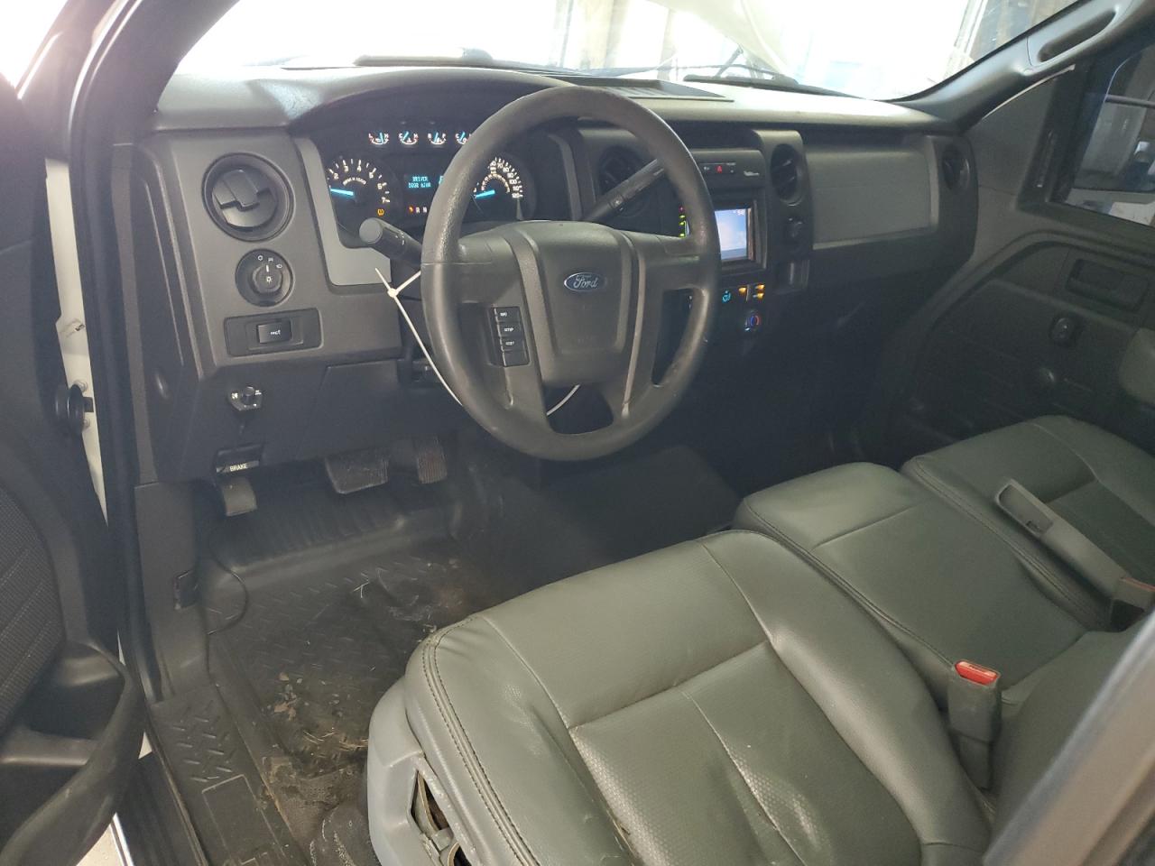 2011 Ford F150 VIN: 1FTMF1EFXBFD06755 Lot: 65024235