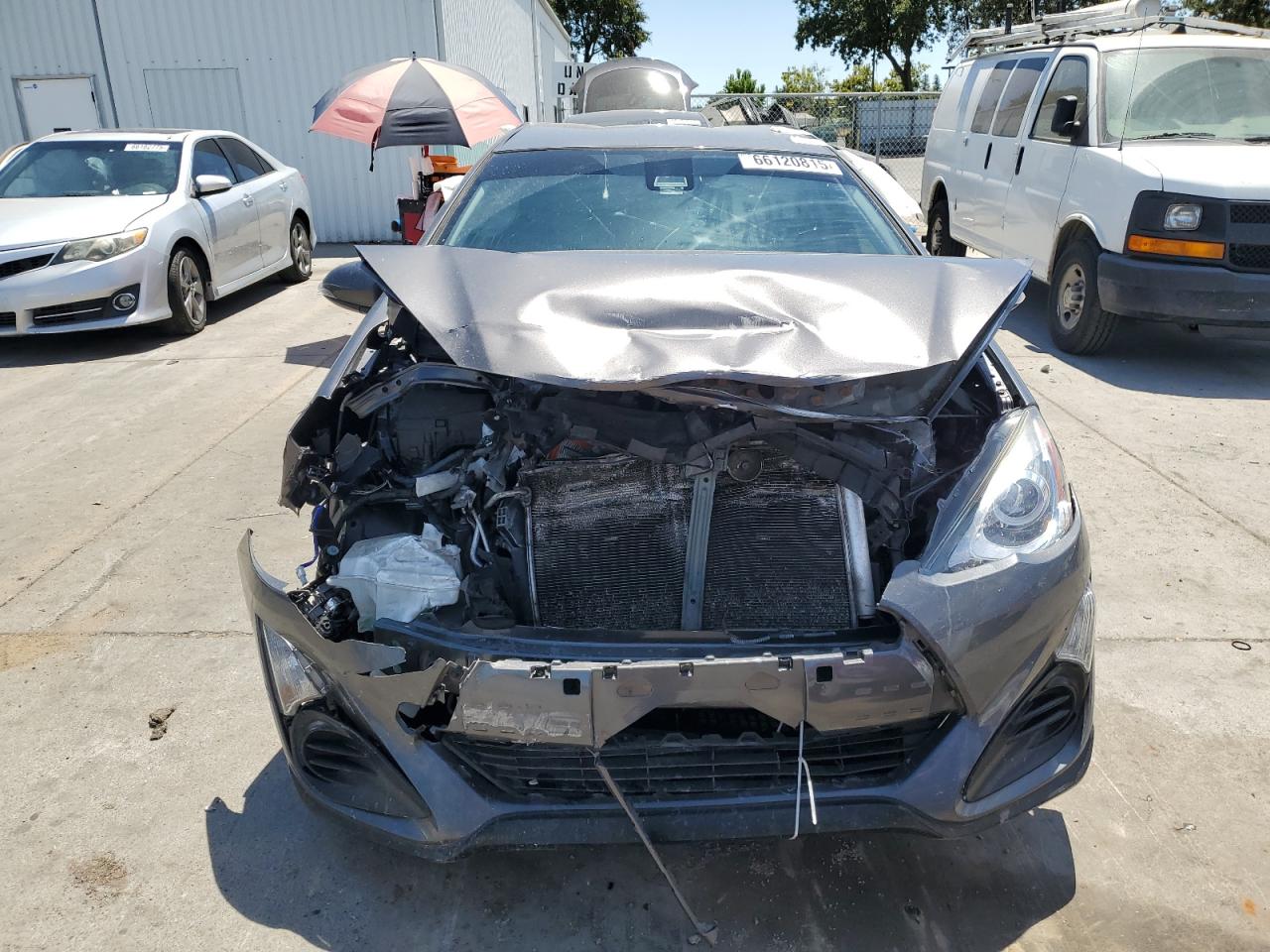 2017 Toyota Prius C VIN: JTDKDTB3XH1592499 Lot: 66120815