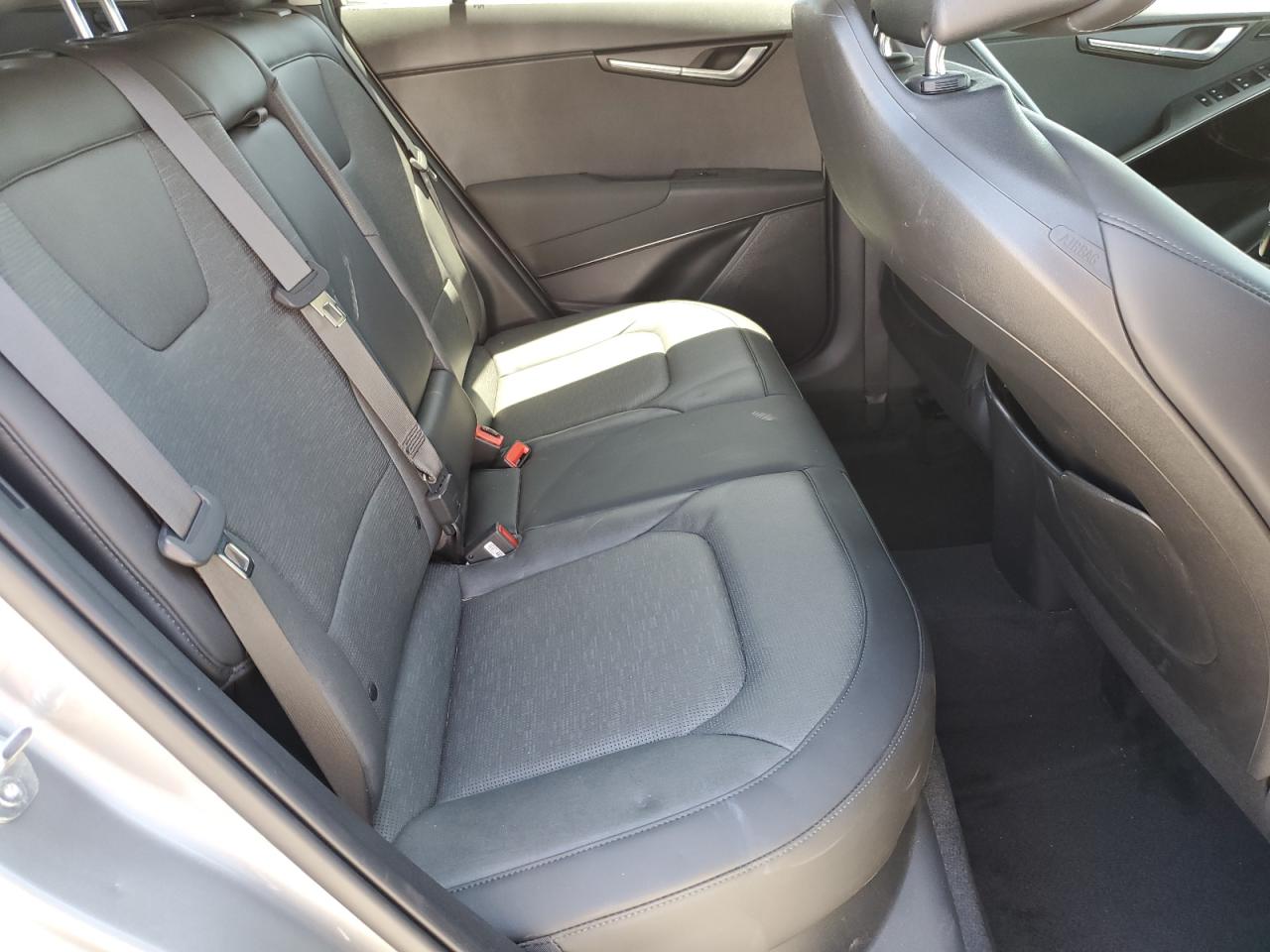 2024 Kia Niro Sx Touring VIN: KNDCR3LF8R5207725 Lot: 63698575