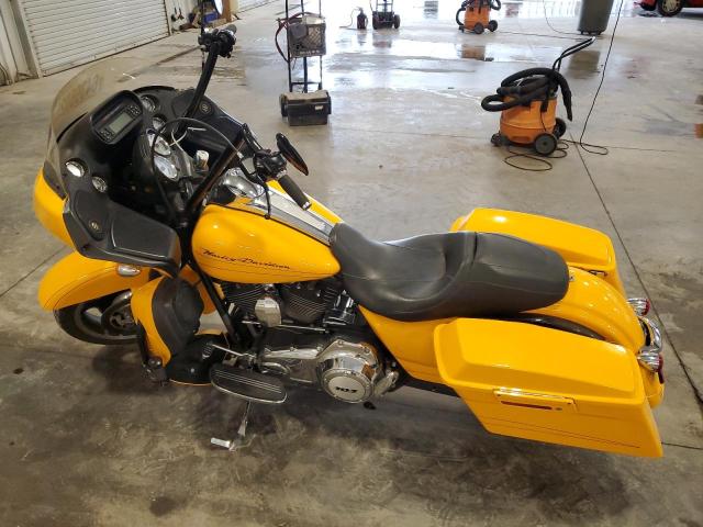  HARLEY-DAVIDSON FL 2012 Жовтий
