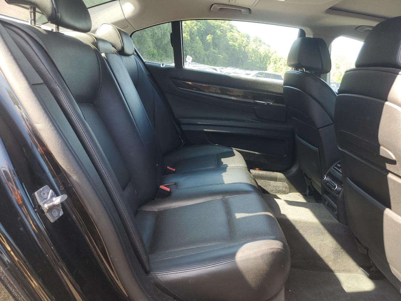 2012 BMW 750 Lxi VIN: WBAKC8C57CC435118 Lot: 63161825