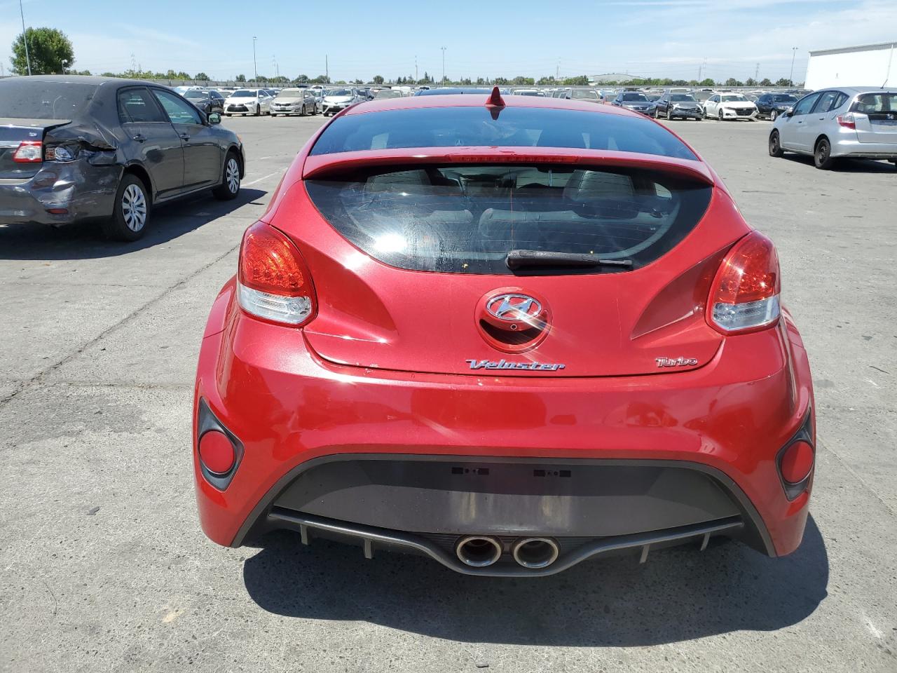 2016 Hyundai Veloster Turbo VIN: KMHTC6AE4GU252656 Lot: 63636825