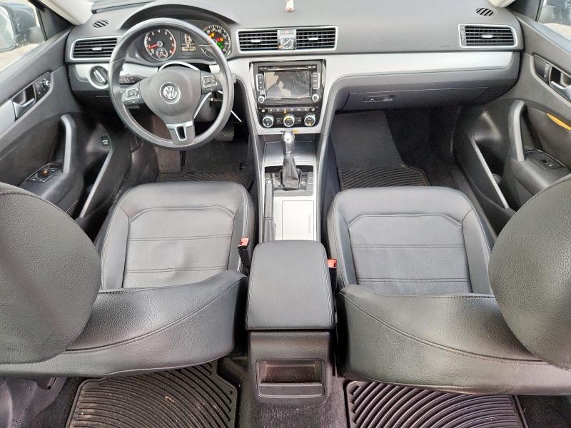  VOLKSWAGEN PASSAT 2012 Szary