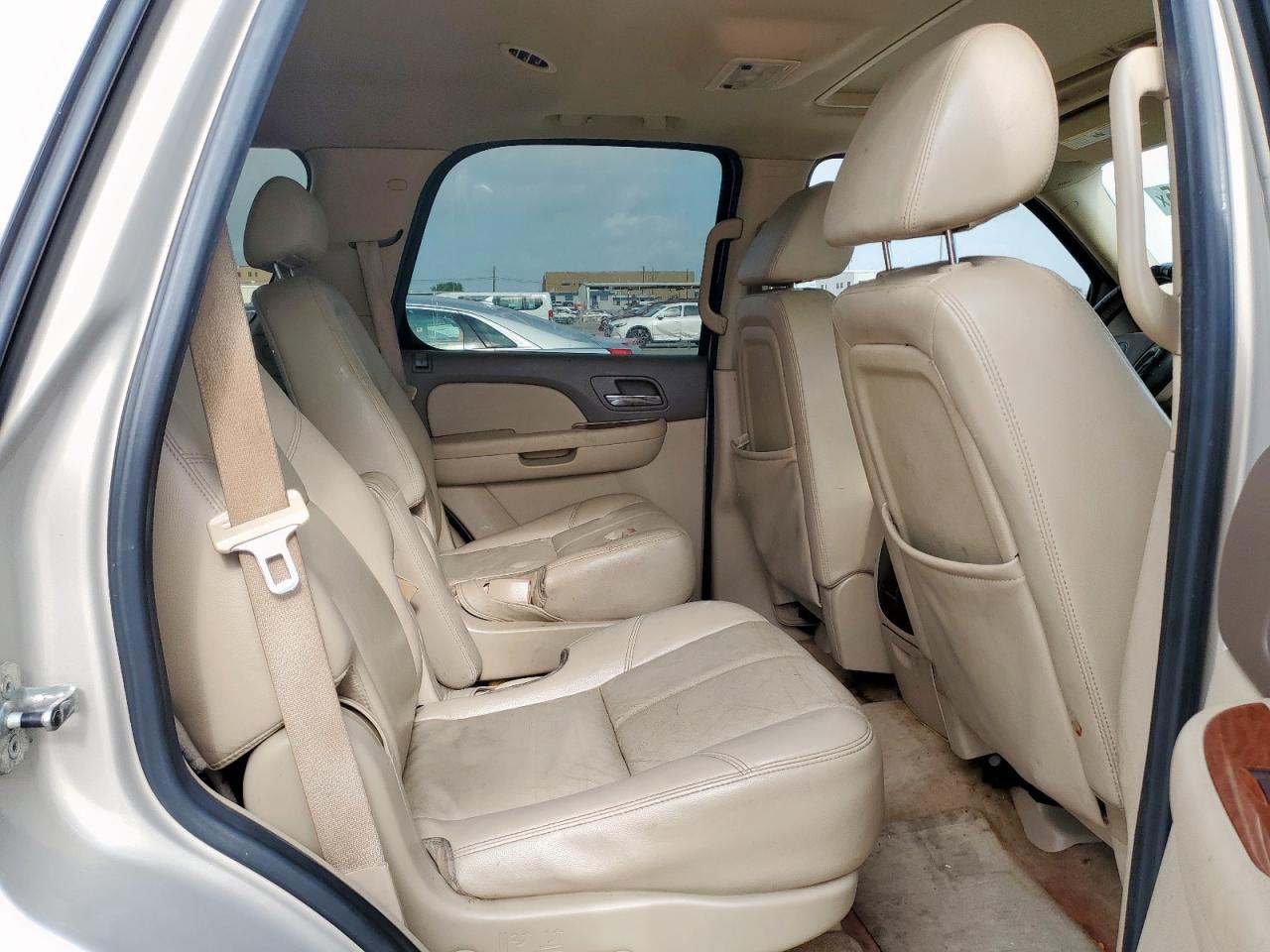 2008 GMC Yukon VIN: 1GKFC13J88R162580 Lot: 65198755