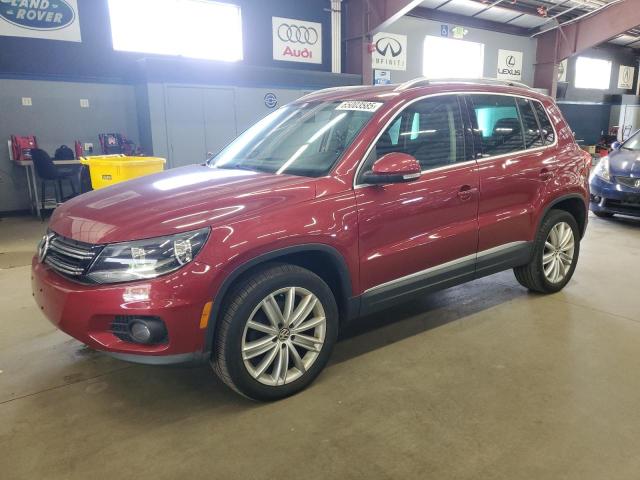 Parquets VOLKSWAGEN TIGUAN 2014 Czerwony