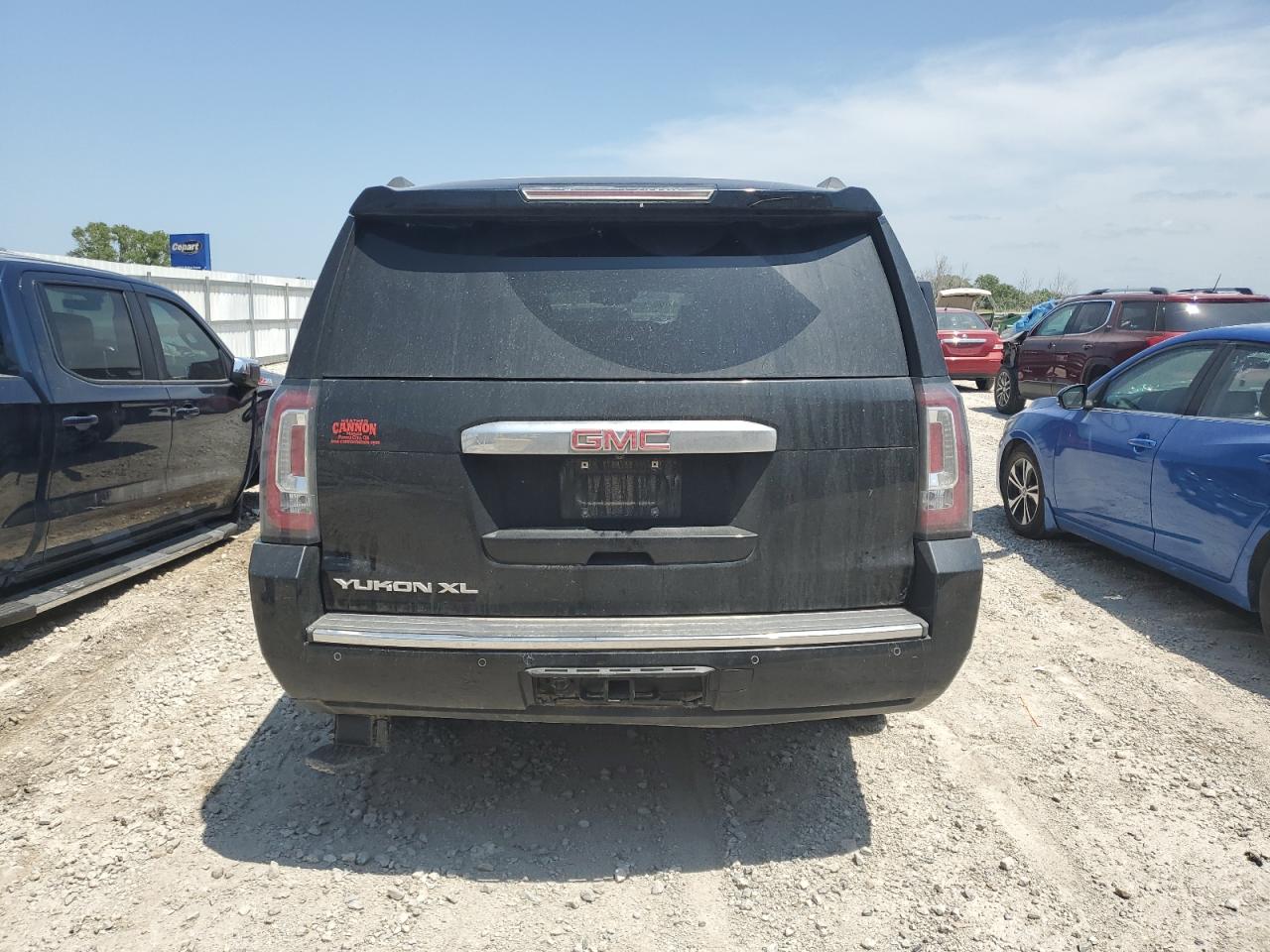 2016 GMC Yukon Xl Denali VIN: 1GKS2HKJ0GR464102 Lot: 64961815