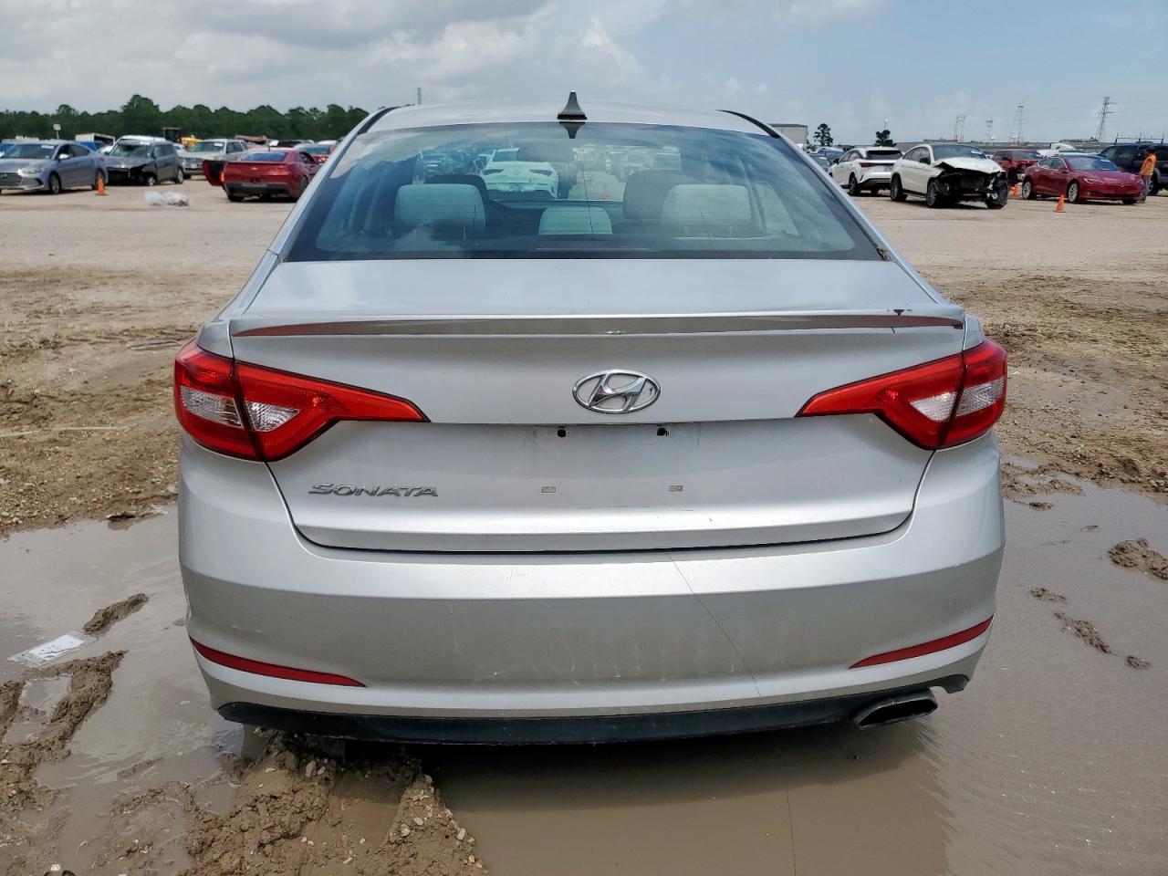 2016 Hyundai Sonata Se VIN: 5NPE24AF9GH417835 Lot: 64961135
