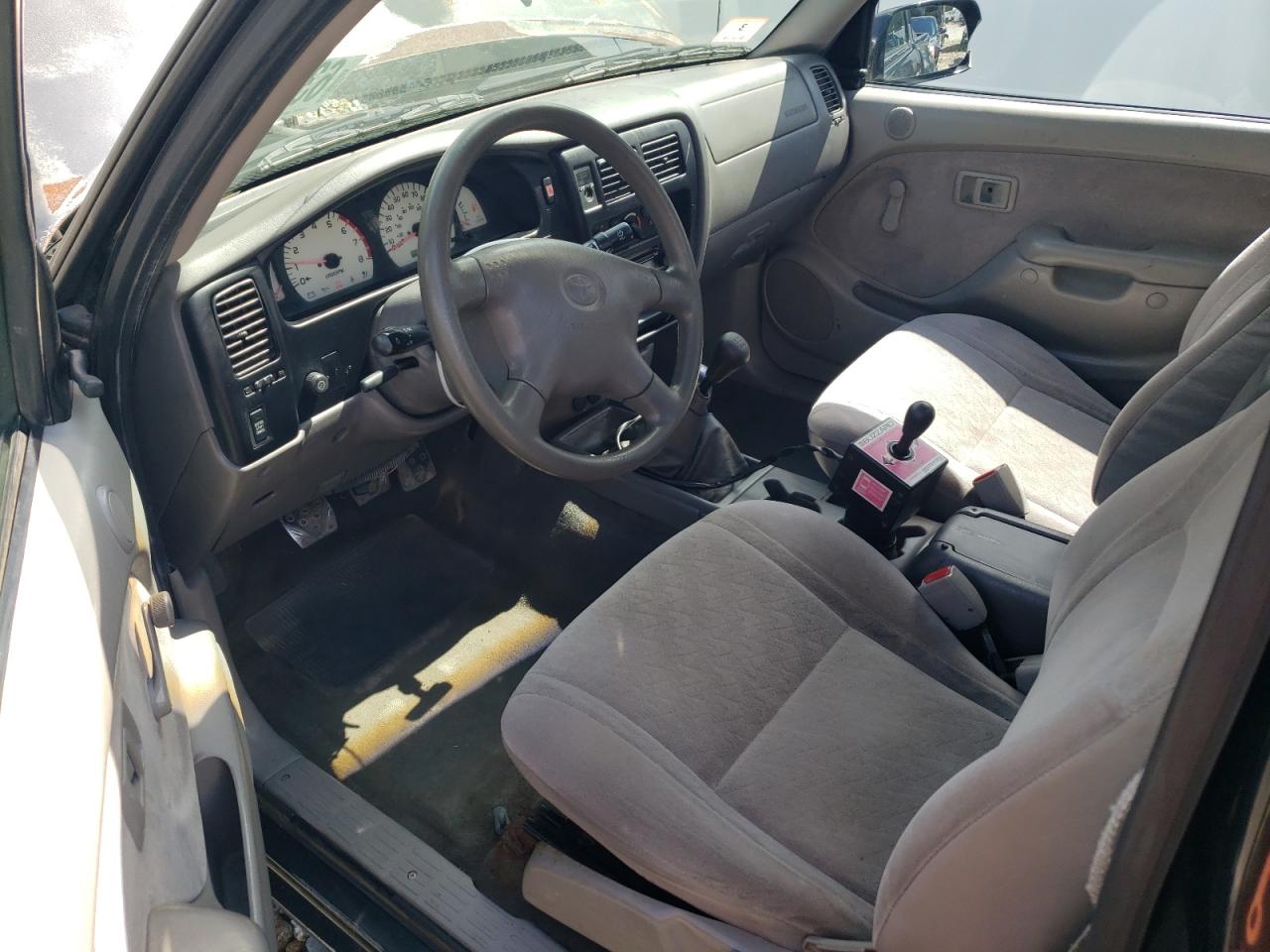 2001 Toyota Tacoma VIN: 5TEPM62N21Z810181 Lot: 63483685