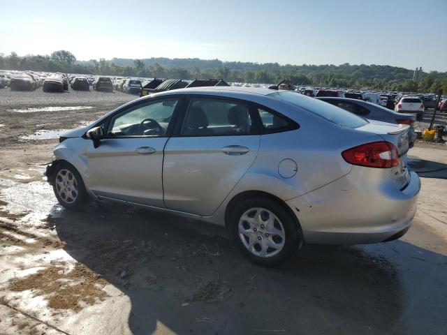  FORD FIESTA 2013 Srebrny