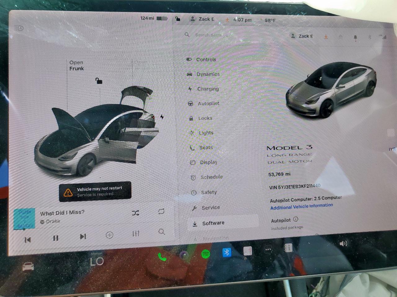 2019 Tesla Model 3 VIN: 5YJ3E1EB3KF211440 Lot: 64338275