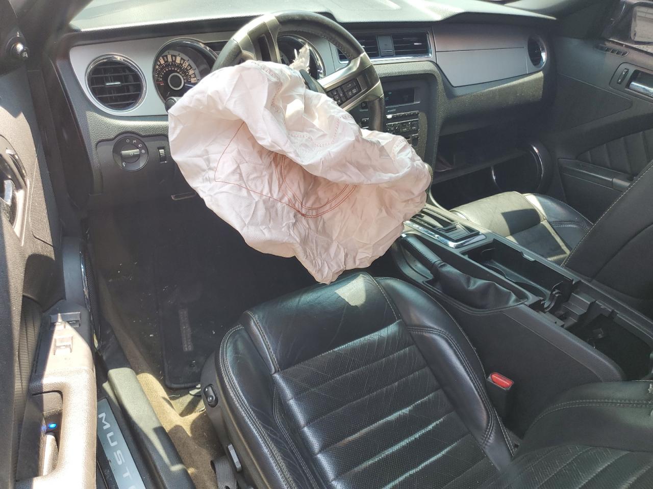 2013 Ford Mustang VIN: 1ZVBP8EM0D5280829 Lot: 63987225