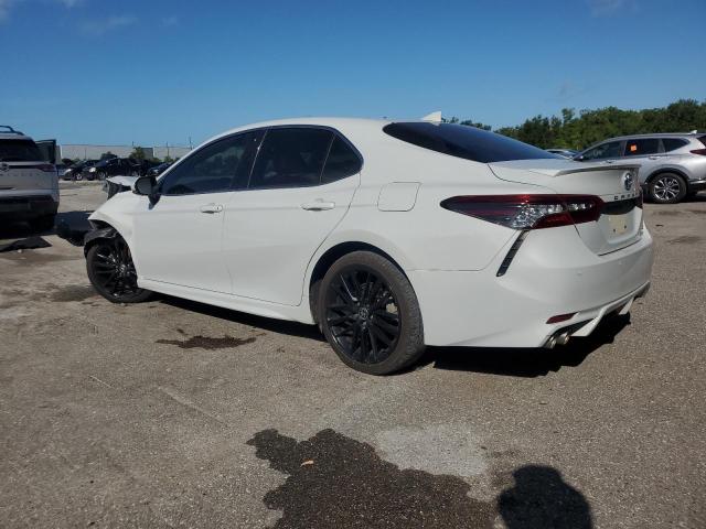  TOYOTA CAMRY 2022 Silver