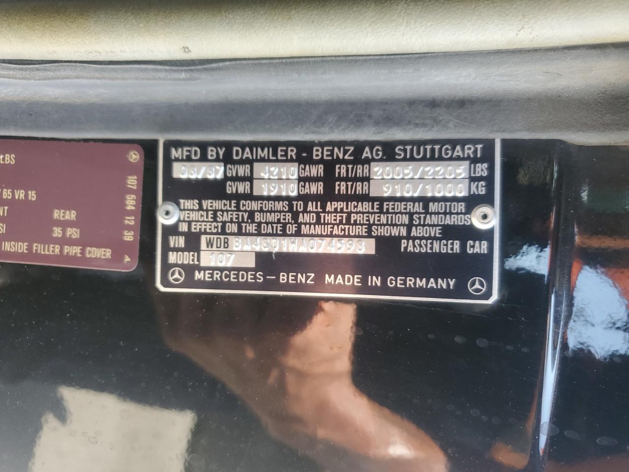 1987 Mercedes-Benz 560 Sl VIN: WDBBA48D1HA074598 Lot: 62770485