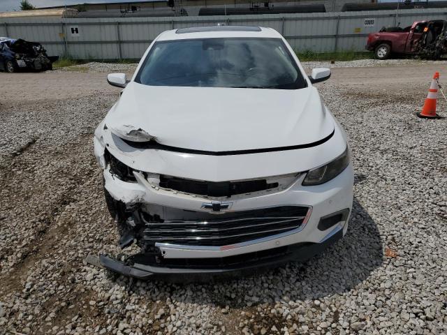  CHEVROLET MALIBU 2017 Белы