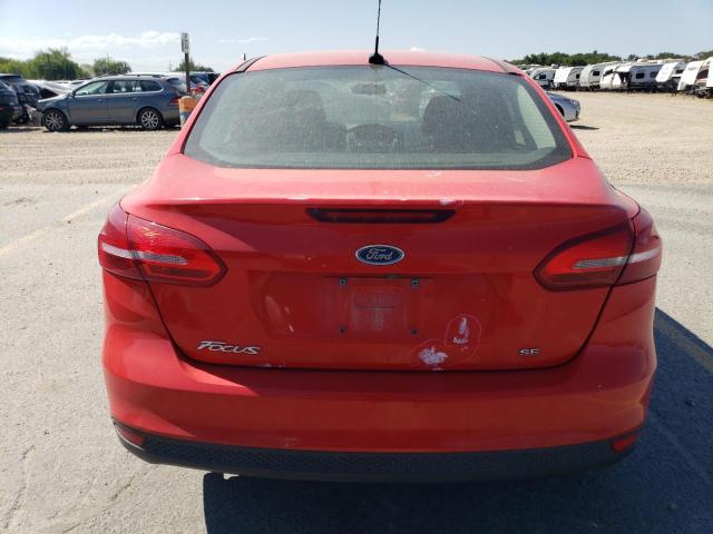  FORD FOCUS 2017 Красный