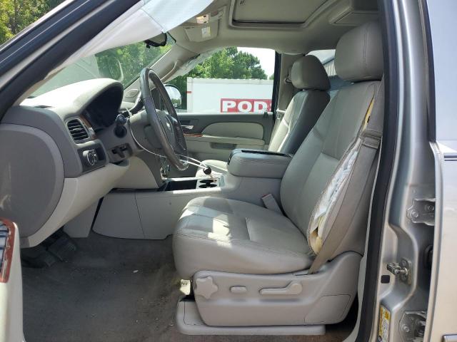 Parquets CHEVROLET TAHOE 2013 Silver