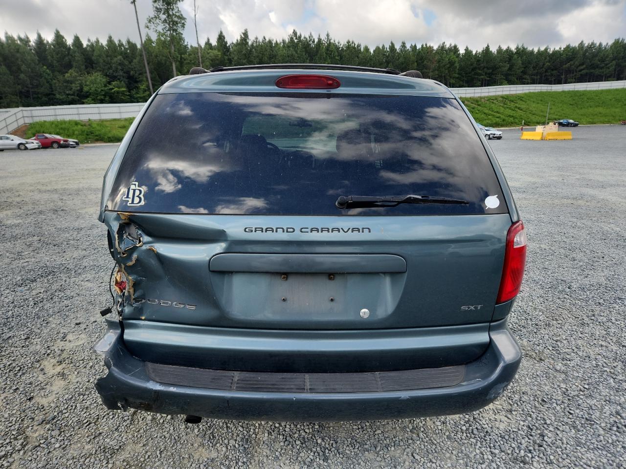 2007 Dodge Grand Caravan Sxt VIN: 2D4GP44L77R241756 Lot: 62859425