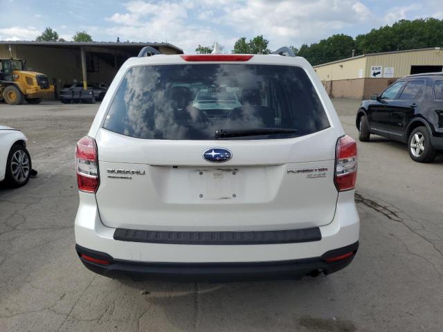  SUBARU FORESTER 2016 White
