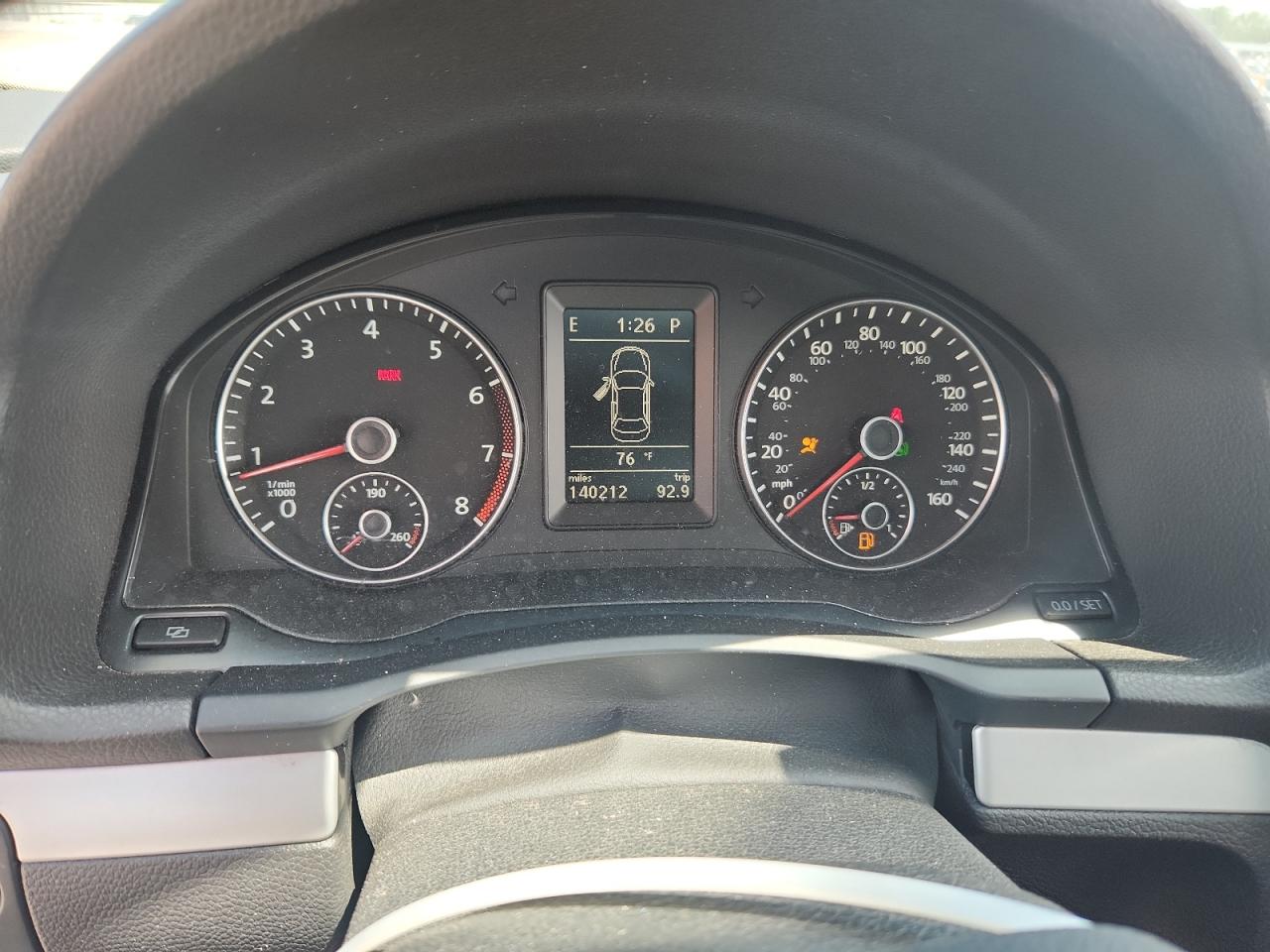 wvwbw7ah8cv015003 WVWBW7AH8CV015003 2012 Volkswagen Eos Komfort