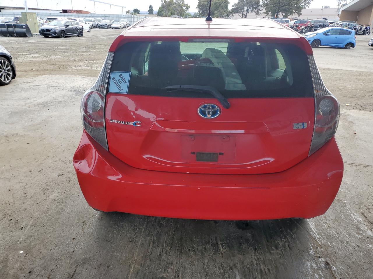 2013 Toyota Prius C VIN: JTDKDTB34D1533572 Lot: 64605685