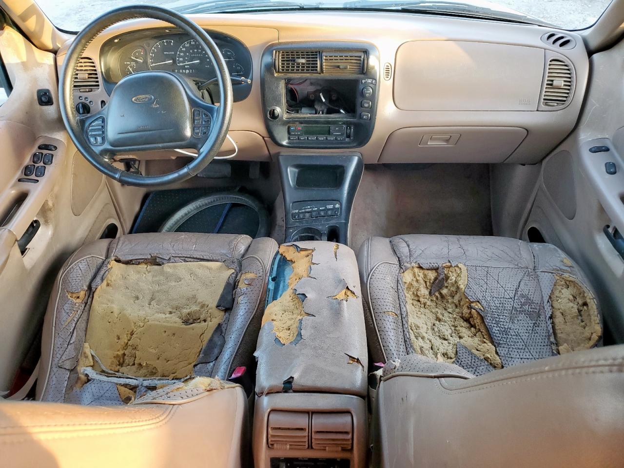 1998 Ford Explorer VIN: 1FMZU32E9WZA79111 Lot: 65396225
