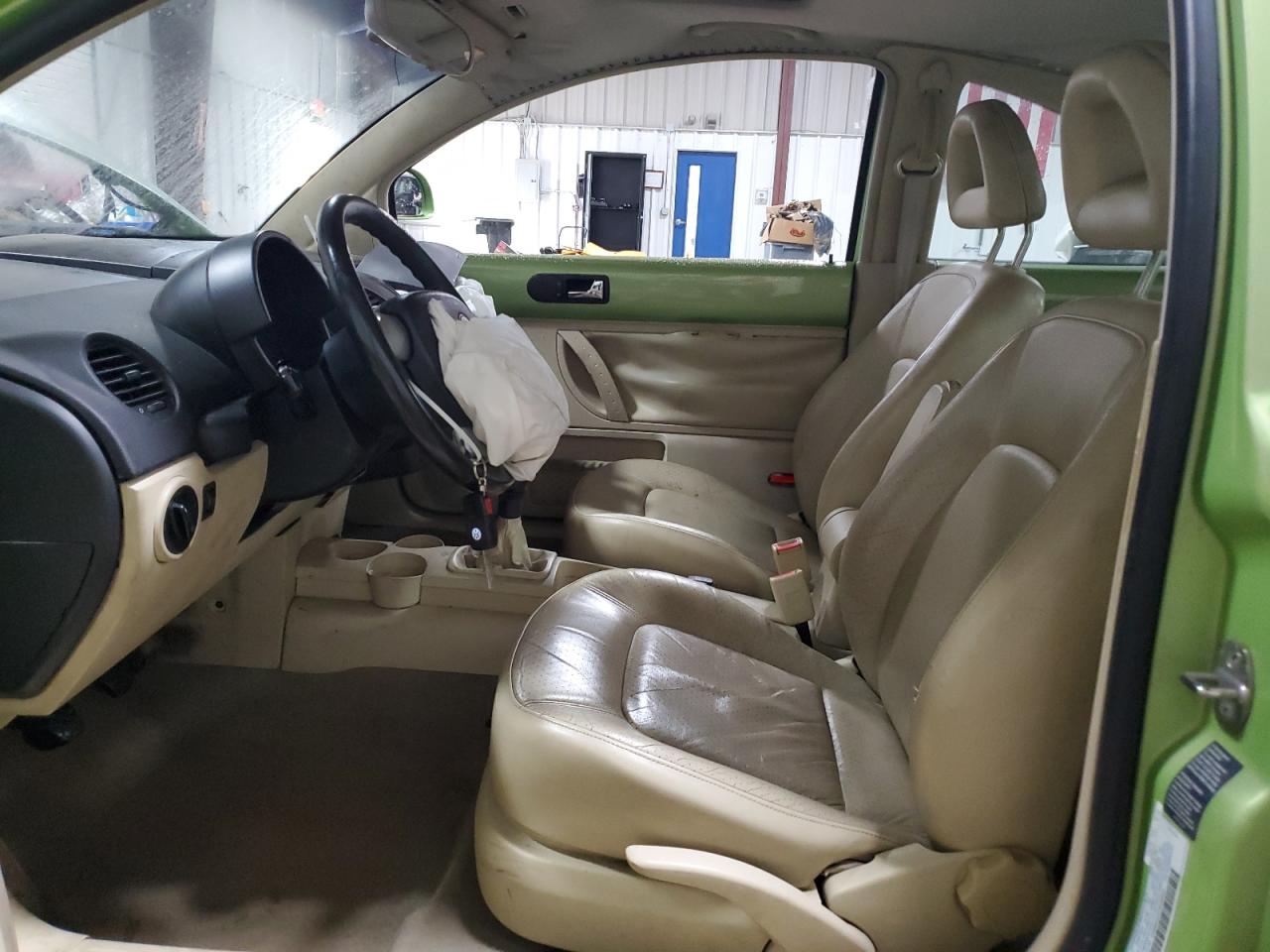 2000 Volkswagen New Beetle Glx VIN: 3VWDD21C0YM435603 Lot: 63049625
