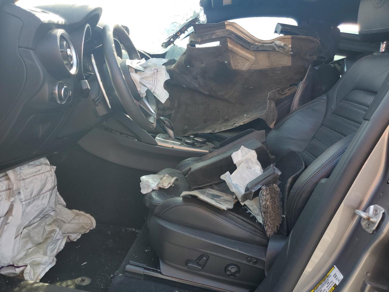 2018 Alfa Romeo Stelvio Ti Sport VIN: ZASFAKNN1J7B82024 Lot: 61452415